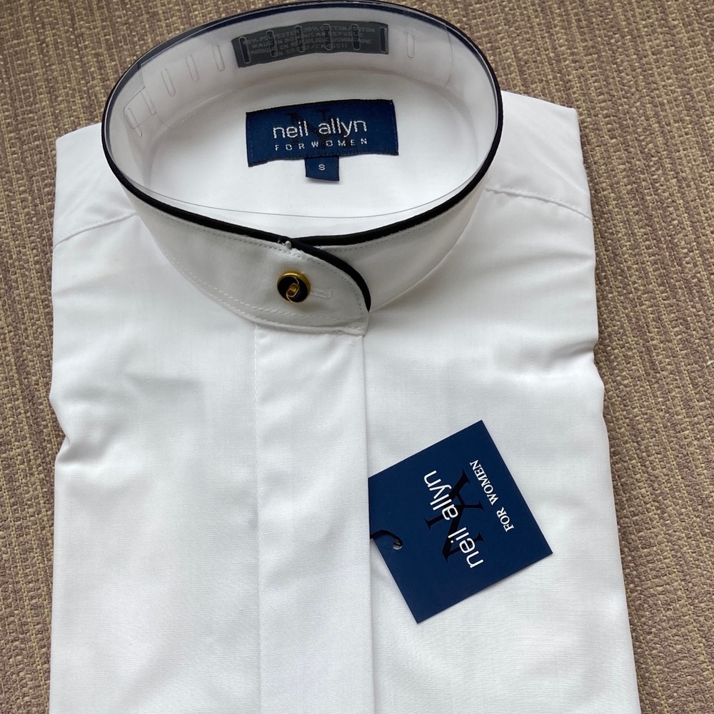 Woman's Neil Allyn White Stand-Collar Dress Shirt- small